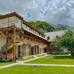  Agroturismo Logu I Harushave